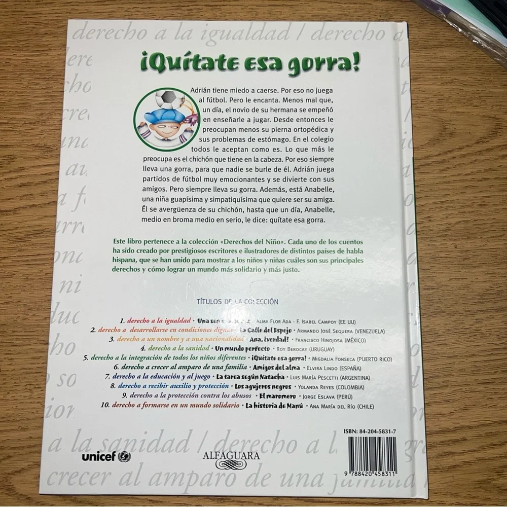 ¡Quítate esa gorra! by Migdalia Fonseca - Illustrated Children's Book - Picture 2 of 3